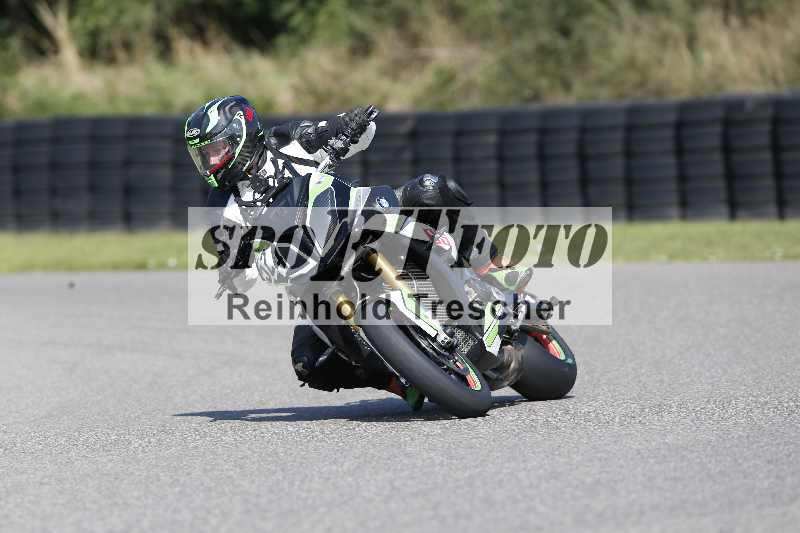 /44 09.08.2025 Plüss Moto Sport ADR/Freies Fahren/524